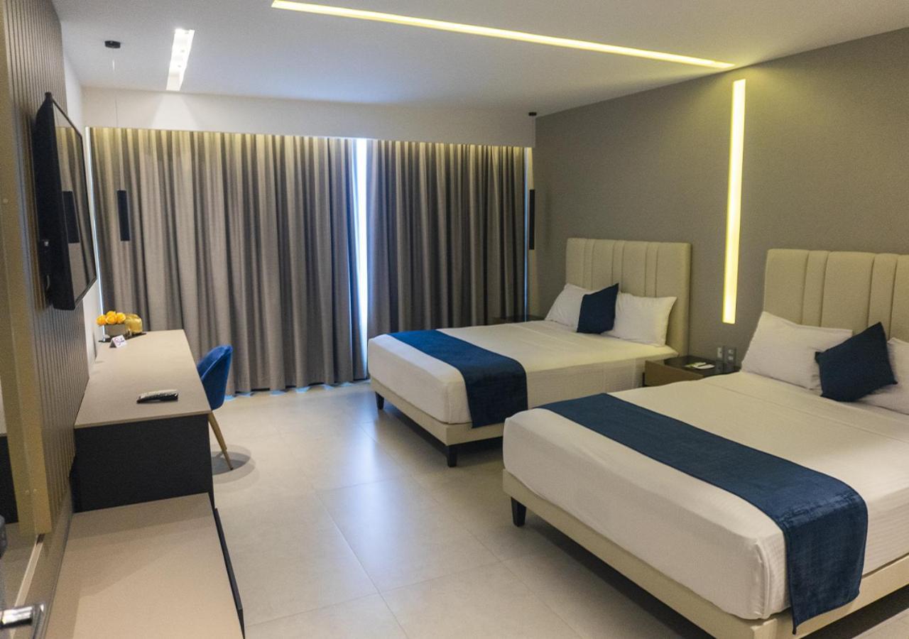 Hotel Veuxor Мачала Екстериор снимка