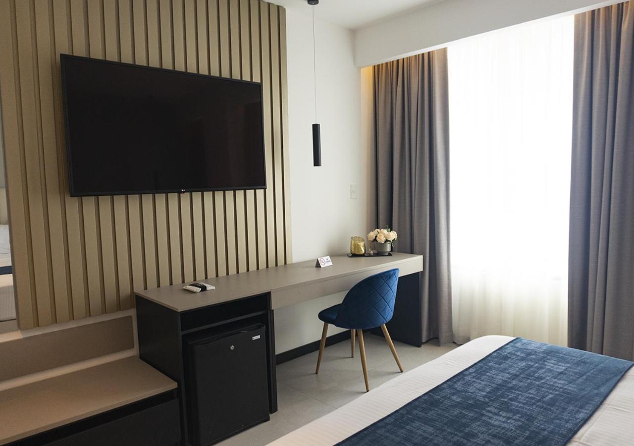 Hotel Veuxor Мачала Екстериор снимка