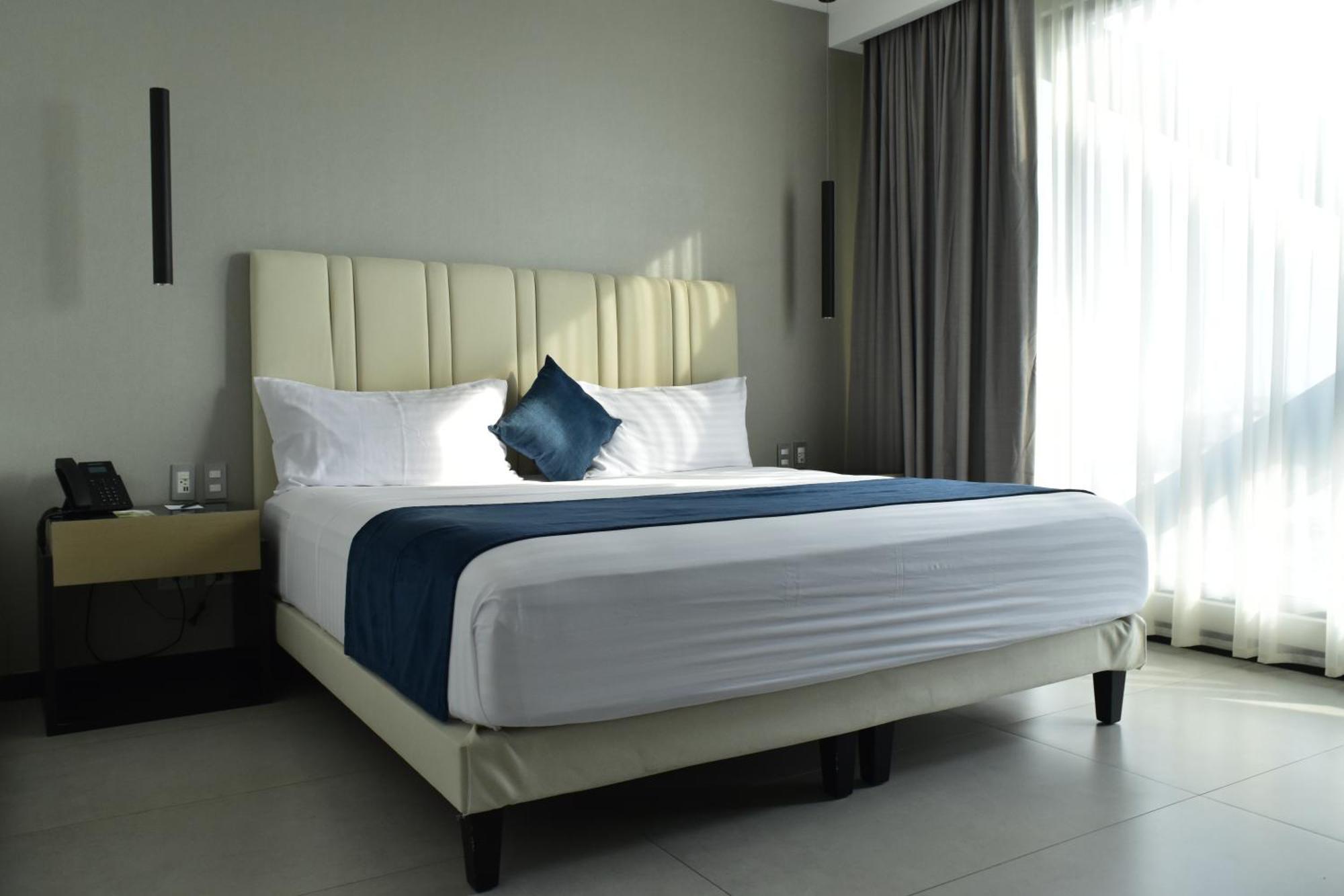 Hotel Veuxor Мачала Екстериор снимка