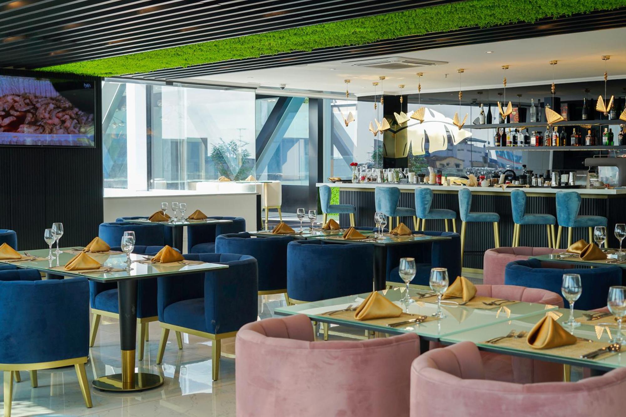 Hotel Veuxor Мачала Екстериор снимка