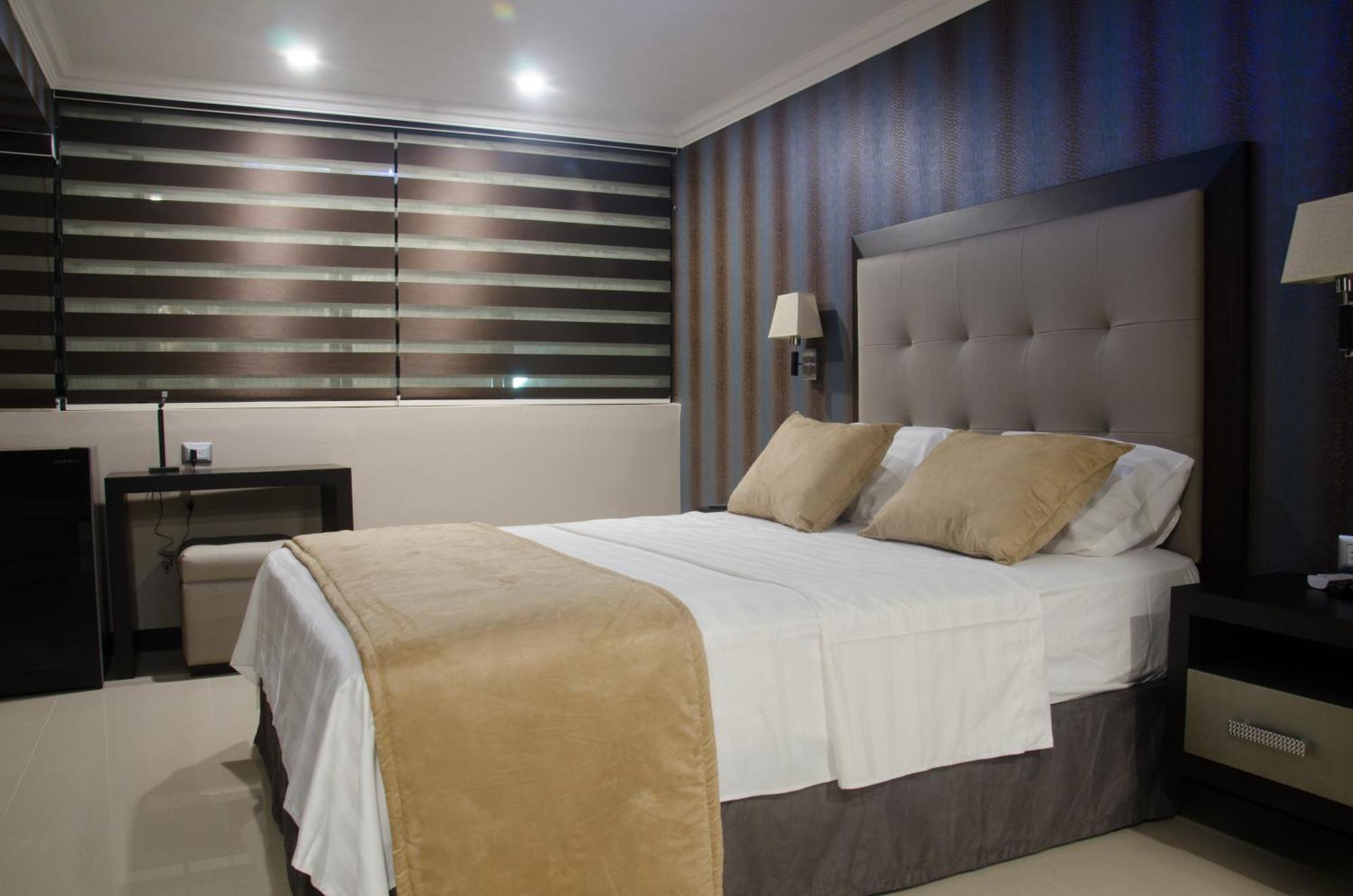 Hotel Veuxor Мачала Екстериор снимка