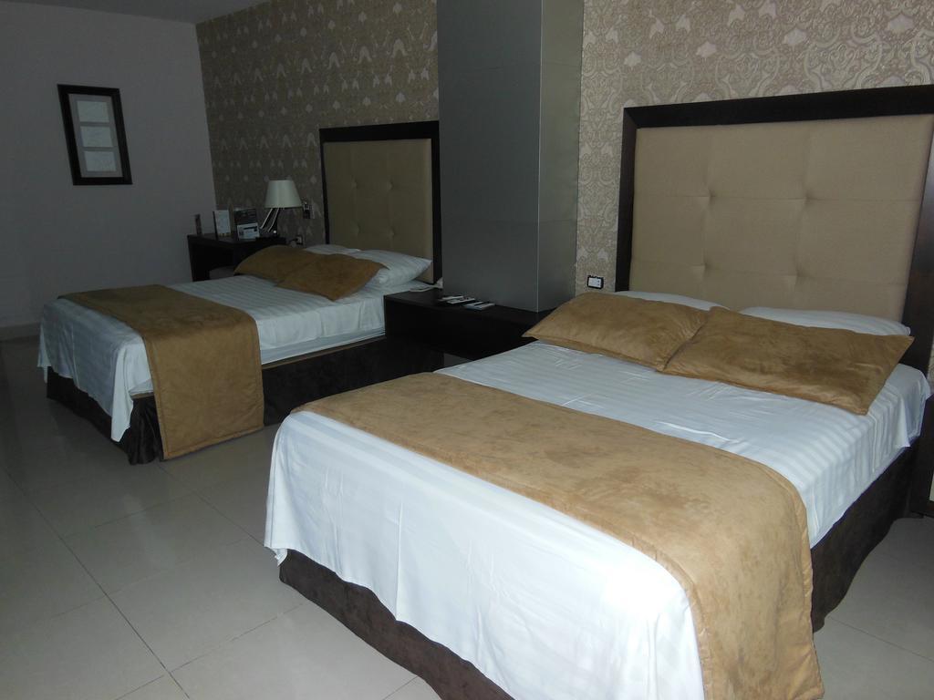 Hotel Veuxor Мачала Екстериор снимка