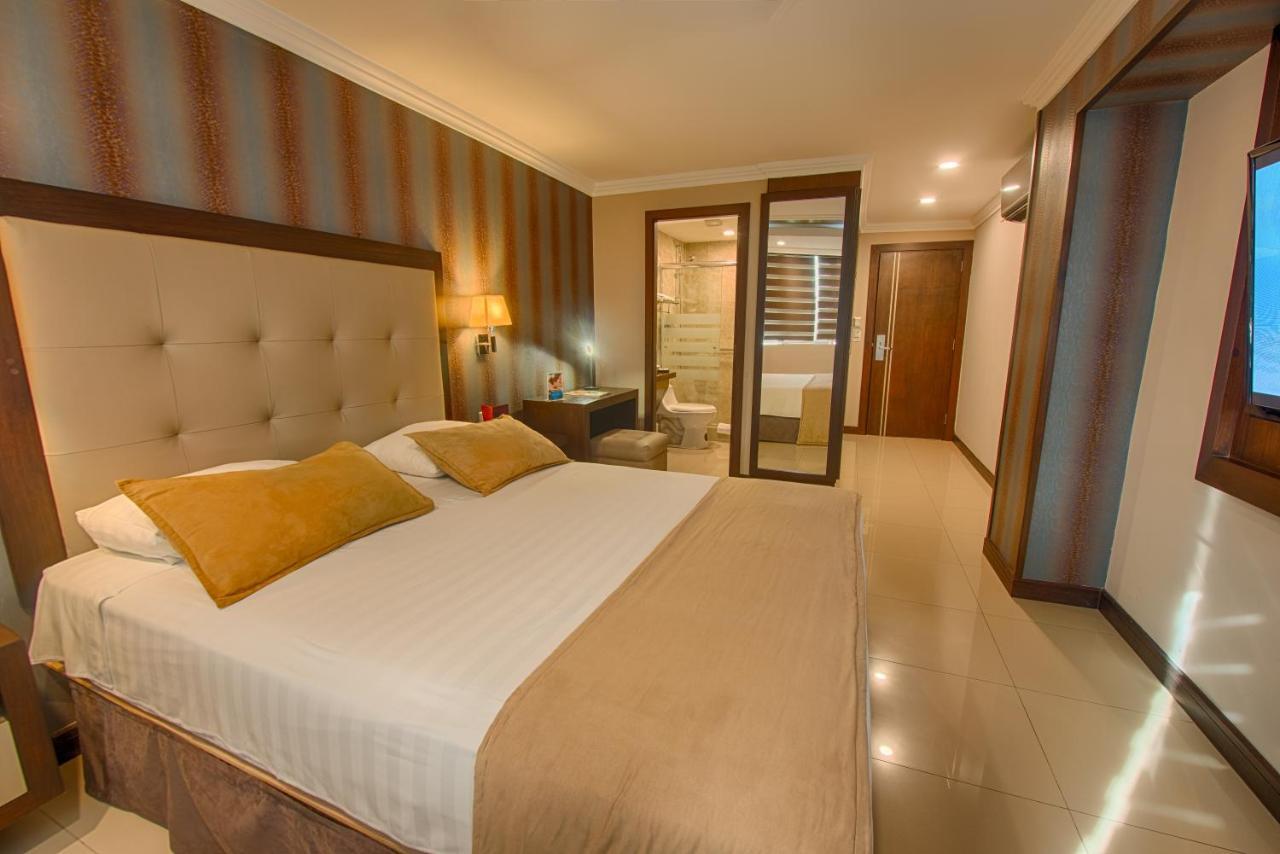 Hotel Veuxor Мачала Екстериор снимка